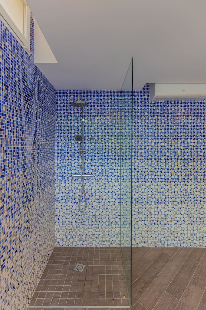 6 slaapkamer Villa te koop in Alfaz del Pi / L'Alfas del Pi met garage - € 1.510.000 (Ref: 9766795)