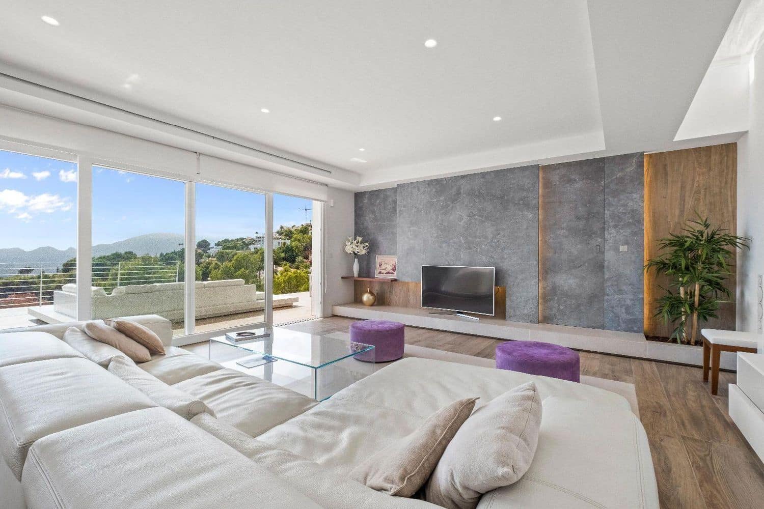 4 bedroom Villa for sale in Altea - € 1,750,000 (Ref: 9766796)