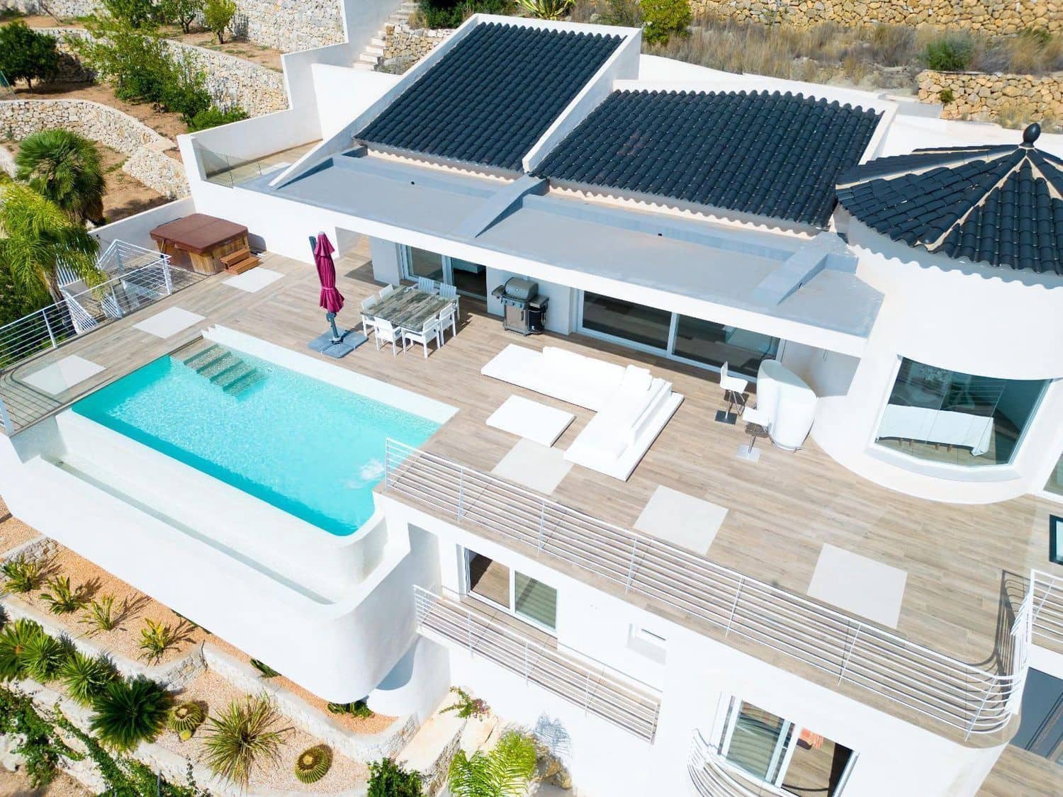 4 bedroom Villa for sale in Altea - € 1,750,000 (Ref: 9766796)