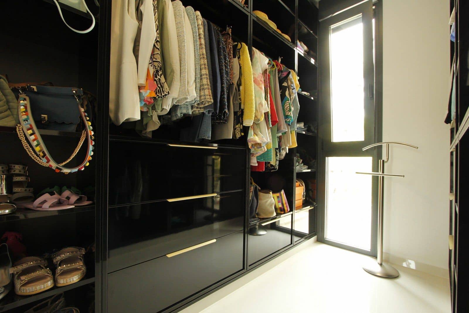 5 bedroom Villa for sale in Altea - € 2,100,000 (Ref: 9766799)