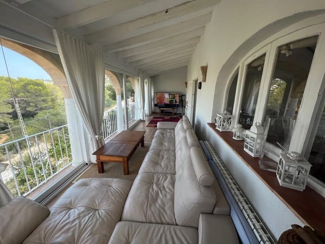 5 makuuhuone Huvila myytävänä paikassa Javea / Xàbia mukana 
autotalli - 630 000 € (Ref: 9816159)