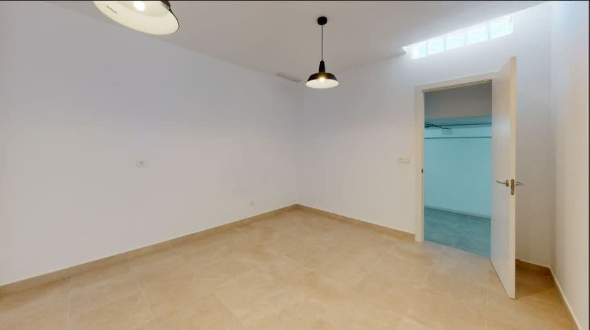3 quarto Moradia para venda em La Nucia com piscina - 600 000 € (Ref: 9862655)