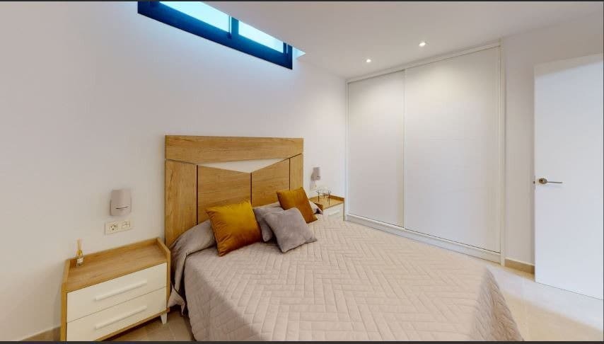 3 quarto Moradia para venda em La Nucia com piscina - 600 000 € (Ref: 9862655)