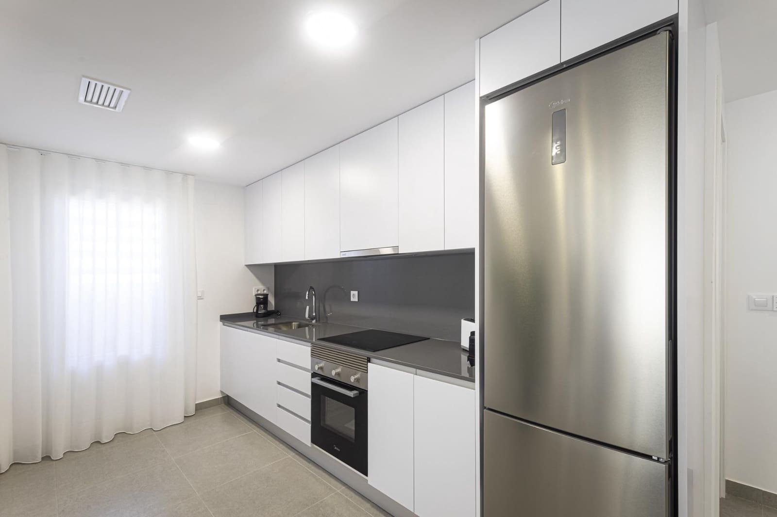 3 bedroom Apartment for sale in La Manga del Mar Menor with pool - € 254,000 (Ref: 9862773)