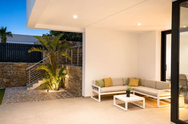 4 quarto Moradia para venda em Altea com garagem - 1 445 000 € (Ref: 9893216)