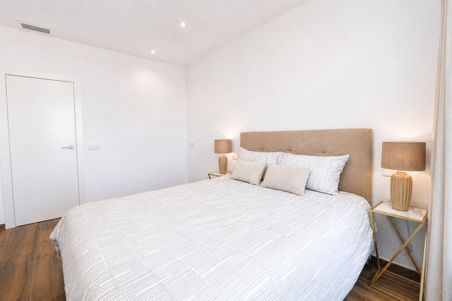 4 quarto Moradia para venda em Altea com garagem - 1 445 000 € (Ref: 9893216)