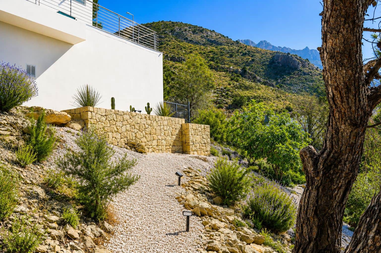 4 quarto Moradia para venda em Altea com garagem - 1 445 000 € (Ref: 9893216)