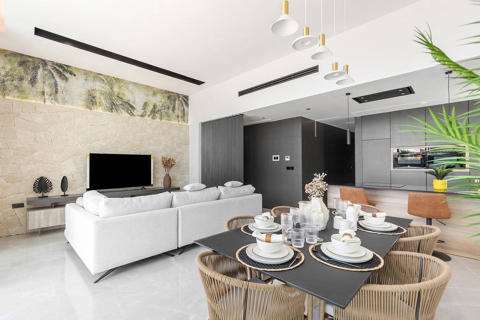 3 chambre Villa/Maison à vendre à Torrevieja avec piscine garage - 725 000 € (Ref: 9936943)