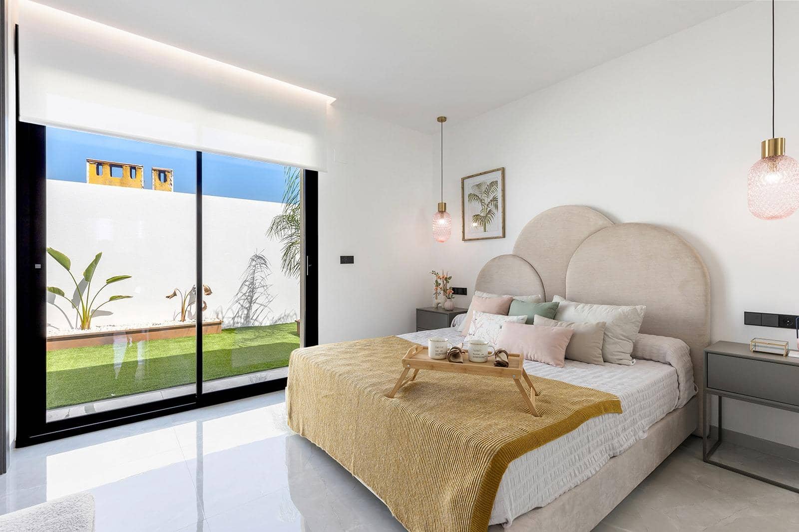 3 chambre Villa/Maison à vendre à Torrevieja avec piscine garage - 725 000 € (Ref: 9936943)