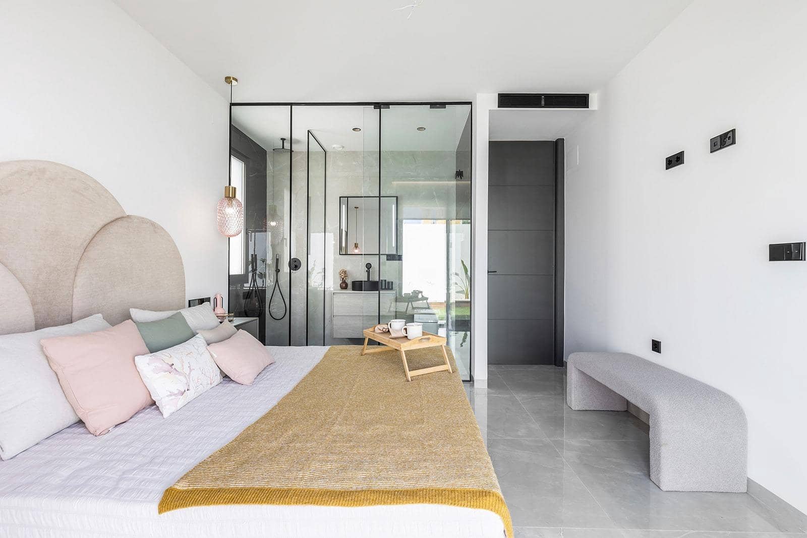 3 chambre Villa/Maison à vendre à Torrevieja avec piscine garage - 725 000 € (Ref: 9936943)