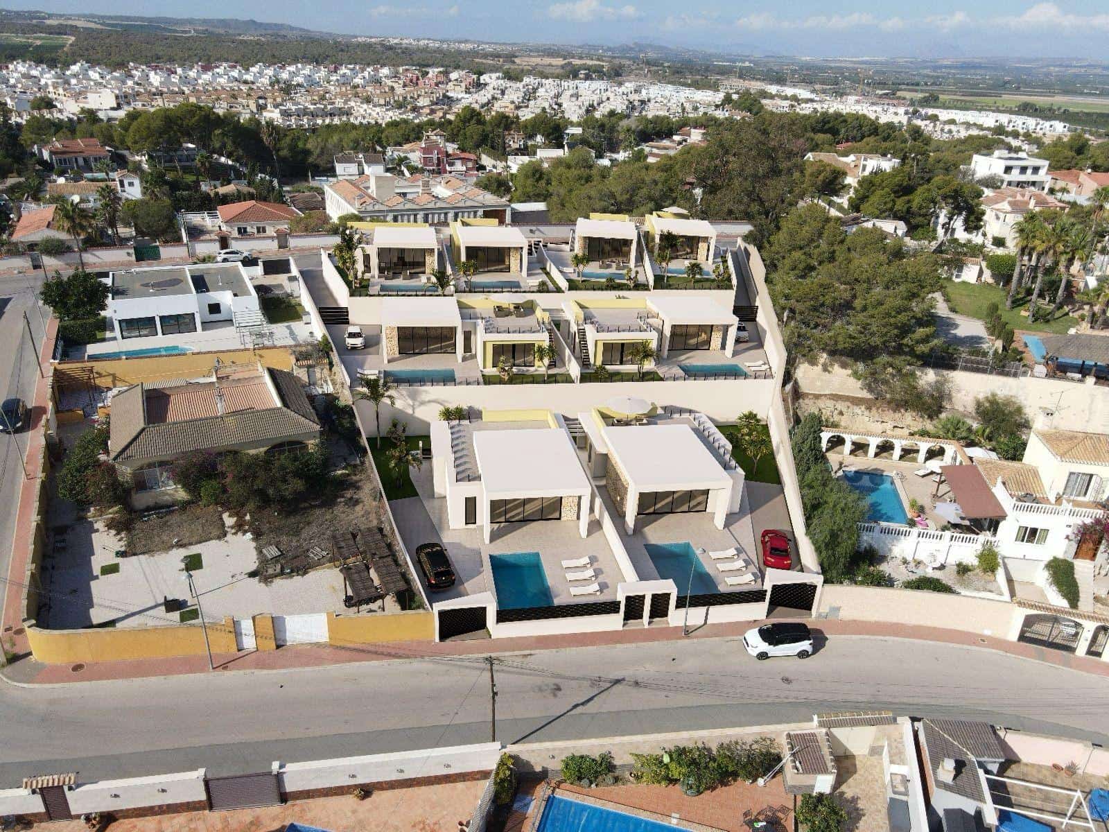 3 chambre Villa/Maison à vendre à Torrevieja avec piscine garage - 725 000 € (Ref: 9936943)