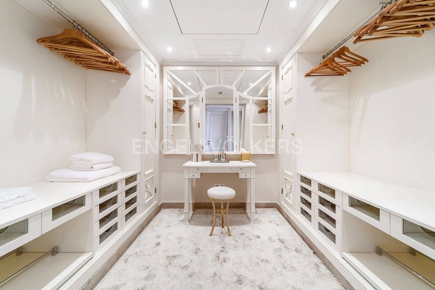 6 soveværelse Lejlighed til salg i New Golden Mile med swimmingpool garage - € 5.990.000 (Ref: 9733474)