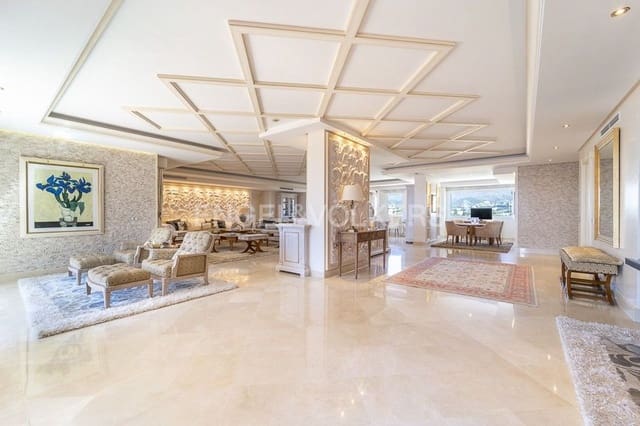 6 soveværelse Lejlighed til salg i Kempinski, Estepona med swimmingpool garage - € 5.990.000 (Ref: 9733474)