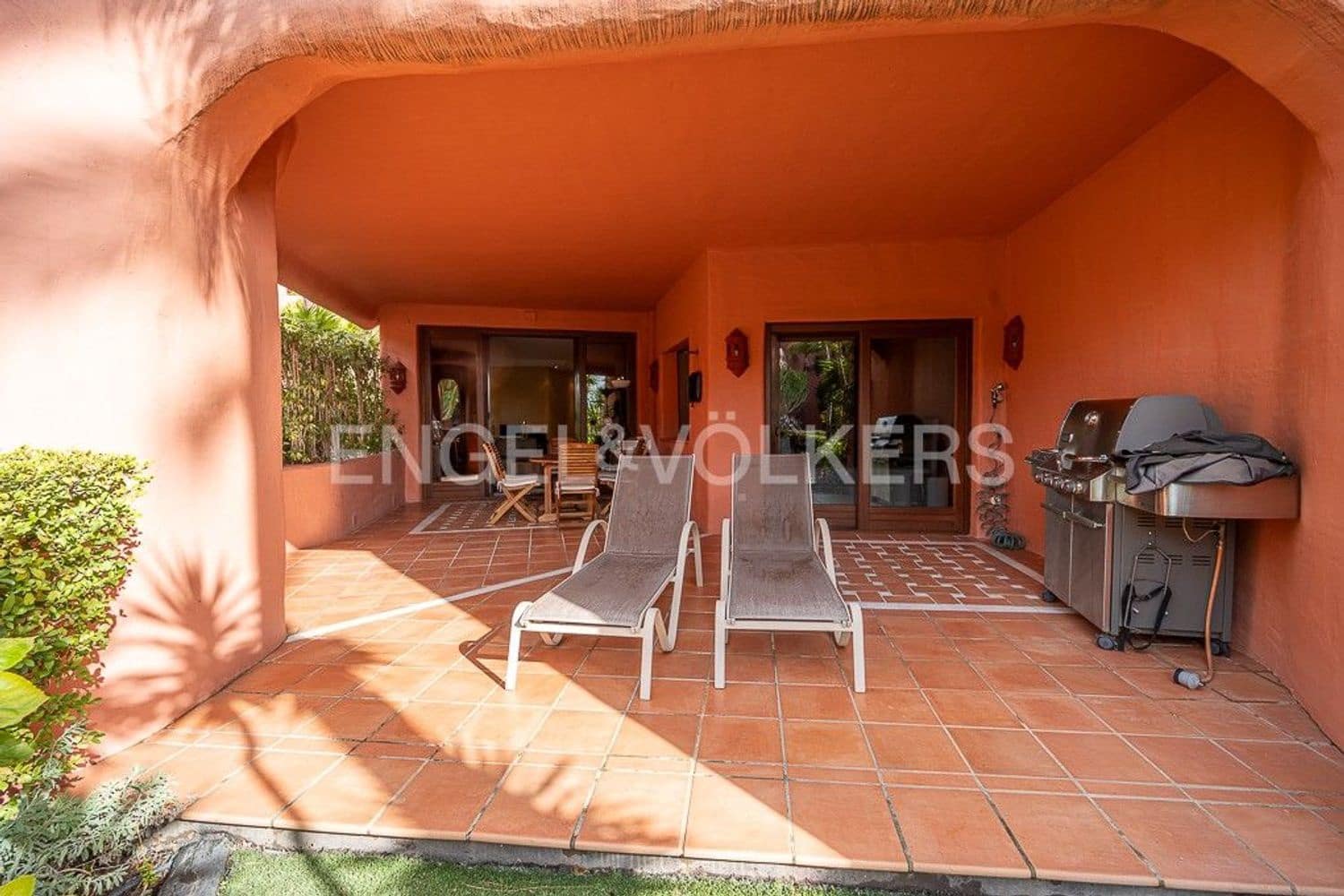 3 bedroom Apartment for sale in New Golden Mile with pool garage - € 1,495,000 (Ref: 9733475)