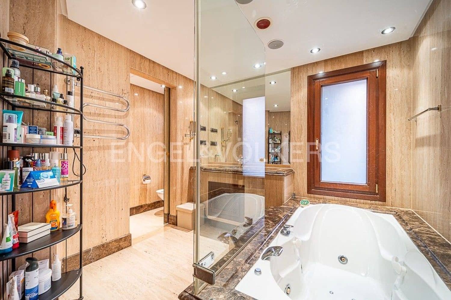3 bedroom Apartment for sale in New Golden Mile with pool garage - € 1,495,000 (Ref: 9733475)
