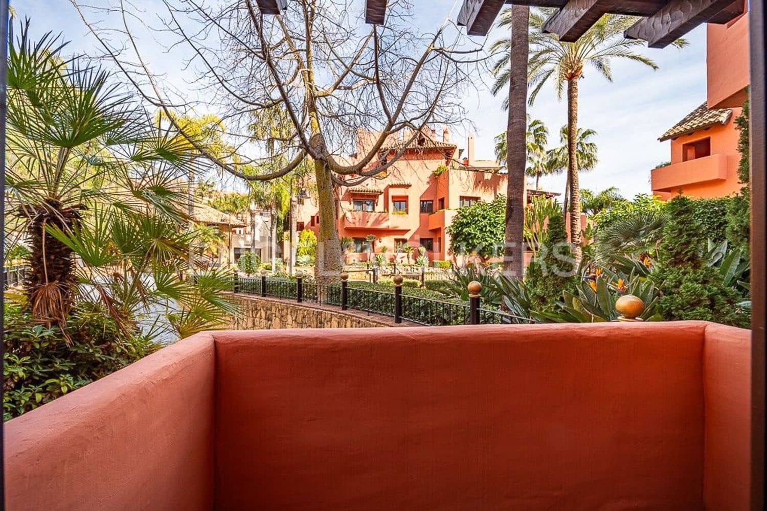 3 bedroom Apartment for sale in New Golden Mile with pool garage - € 1,495,000 (Ref: 9733475)