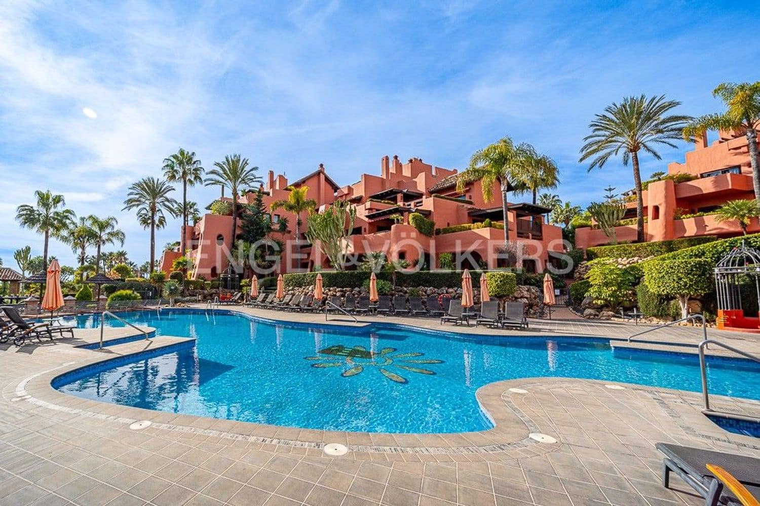 3 bedroom Apartment for sale in New Golden Mile with pool garage - € 1,495,000 (Ref: 9733475)