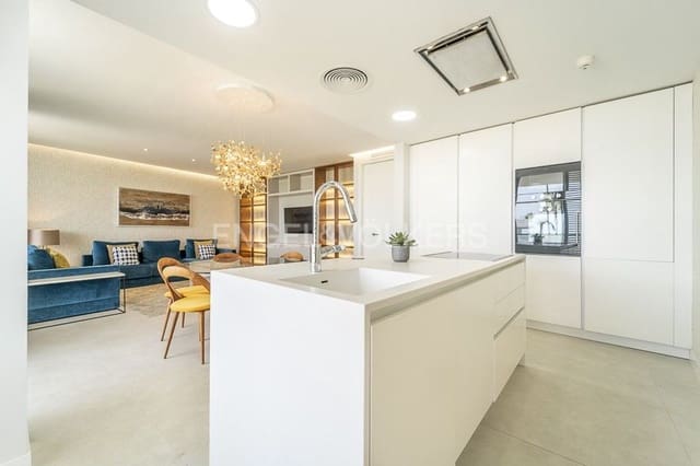 Apartamento de 3 habitaciones en Guadalobón, Estepona en venta con piscina garaje - 1.150.000 € (Ref: 9733476)