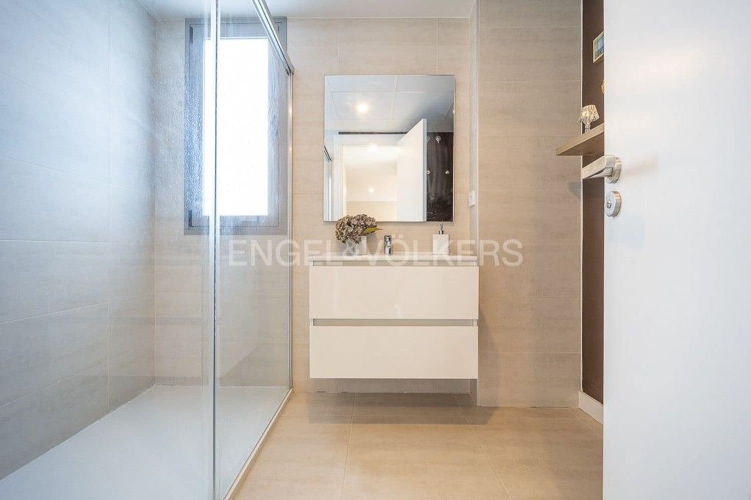 2 Zimmer Apartment zu verkaufen in New Golden Mile mit Pool Garage - 499.000 € (Ref: 9733477)