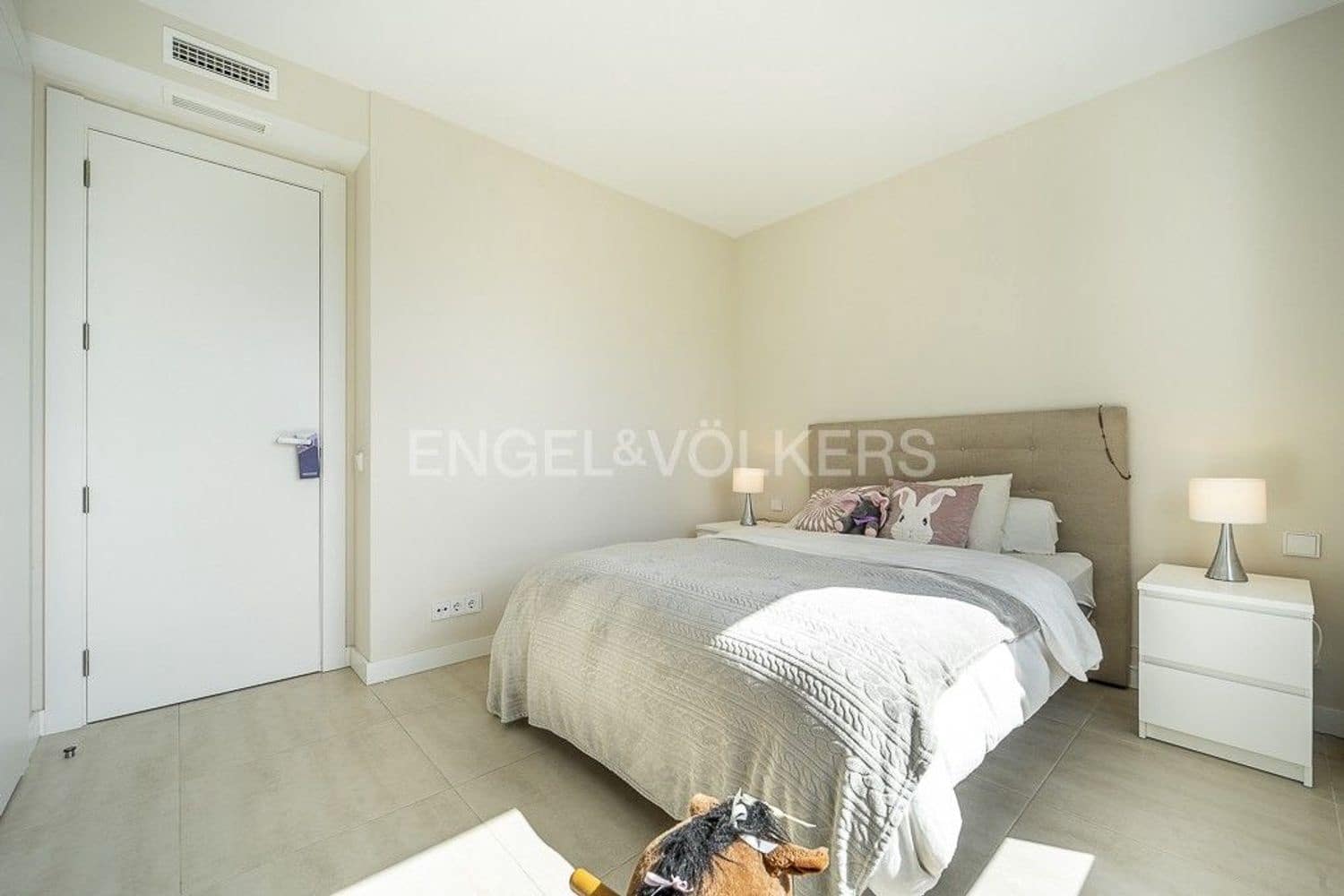 2 Zimmer Apartment zu verkaufen in New Golden Mile mit Pool Garage - 499.000 € (Ref: 9733477)