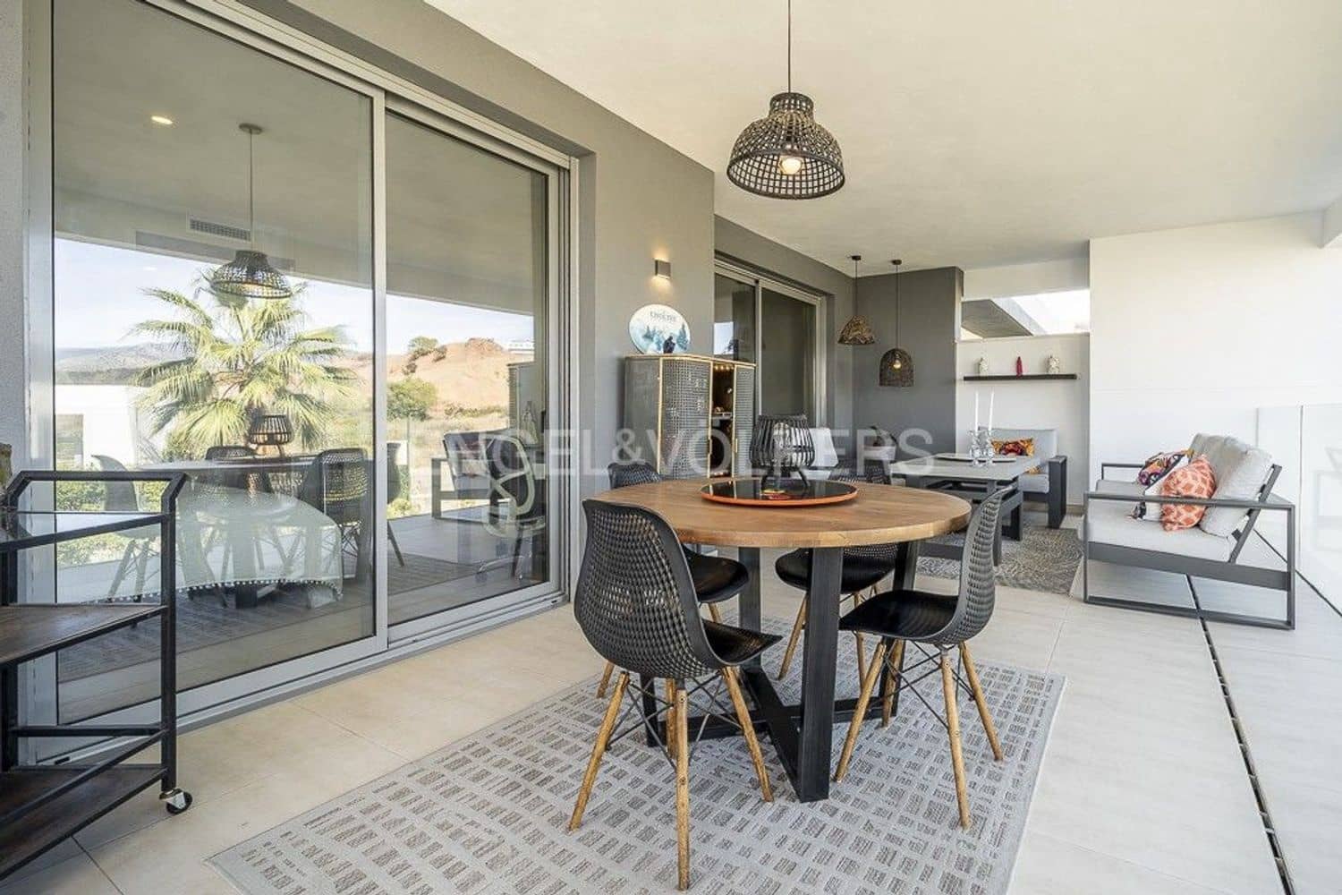 2 Zimmer Apartment zu verkaufen in New Golden Mile mit Pool Garage - 499.000 € (Ref: 9733477)