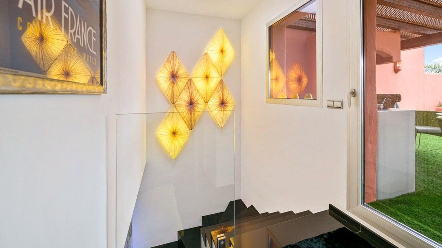 3 bedroom Apartment for sale in Guadalmansa with pool garage - € 1,999,000 (Ref: 9733478)