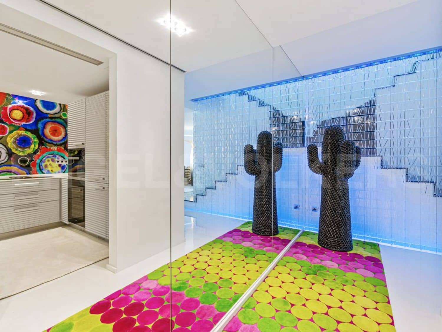 3 bedroom Apartment for sale in Guadalmansa with pool garage - € 1,999,000 (Ref: 9733478)