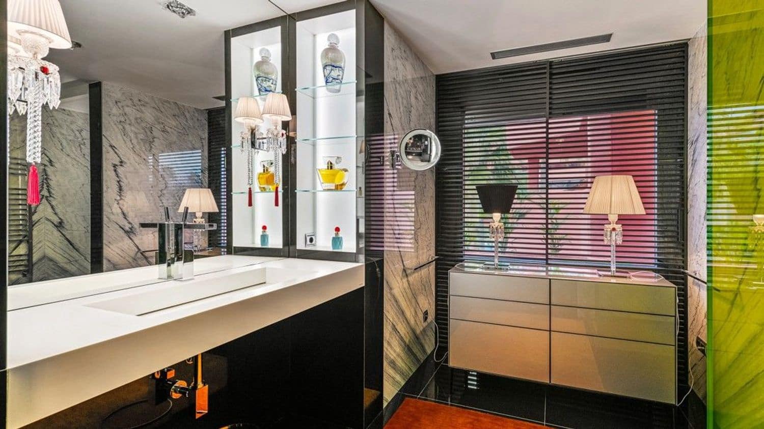 3 bedroom Apartment for sale in Guadalmansa with pool garage - € 1,999,000 (Ref: 9733478)