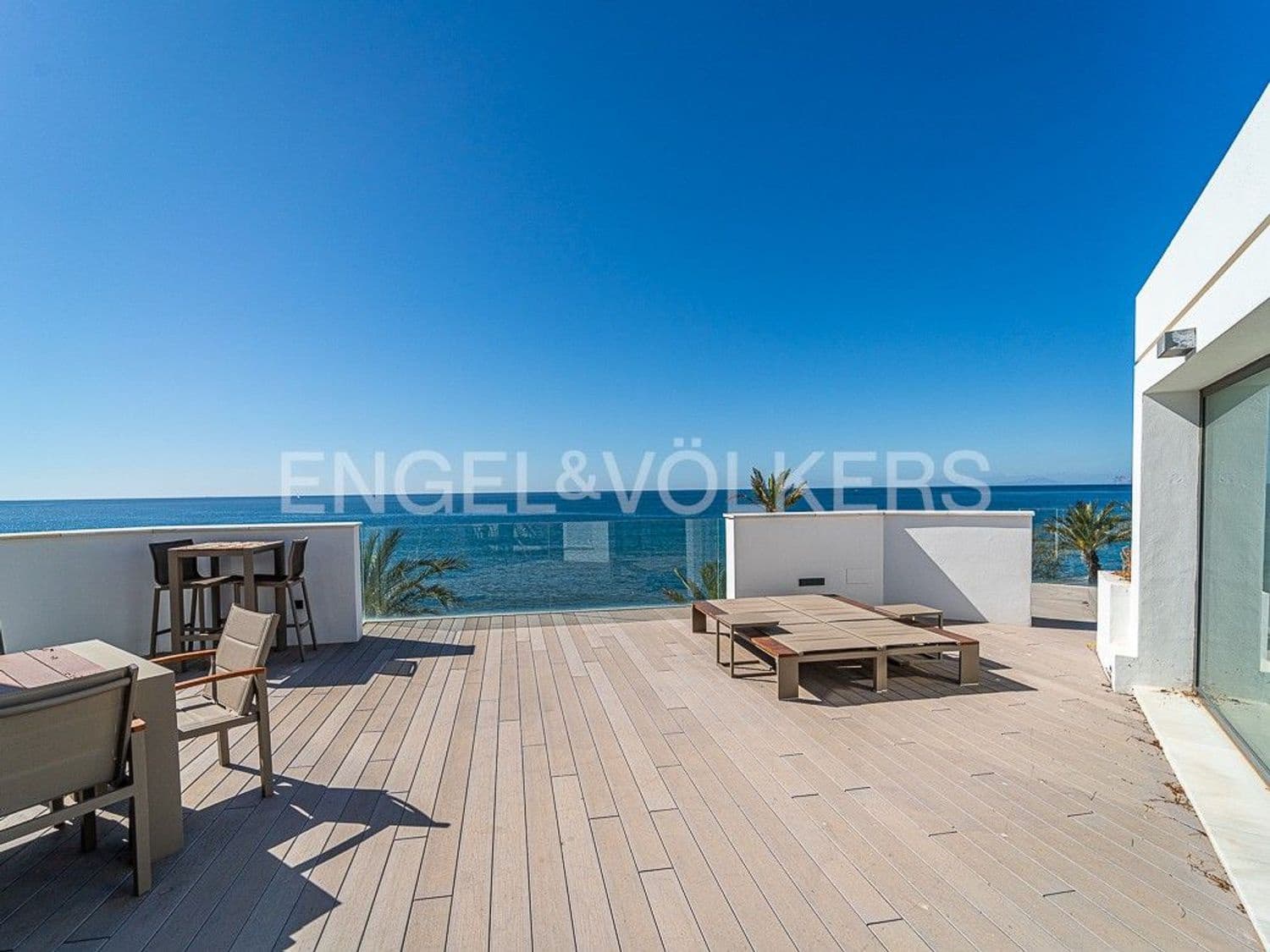 3 sovrum Hus till salu i Estepona med pool garage - 3 450 000 € (Ref: 9733479)
