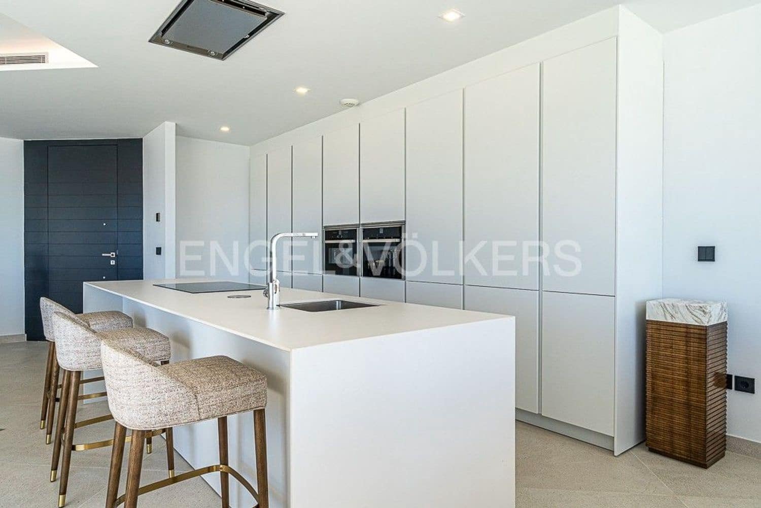 3 sovrum Hus till salu i Estepona med pool garage - 3 450 000 € (Ref: 9733479)