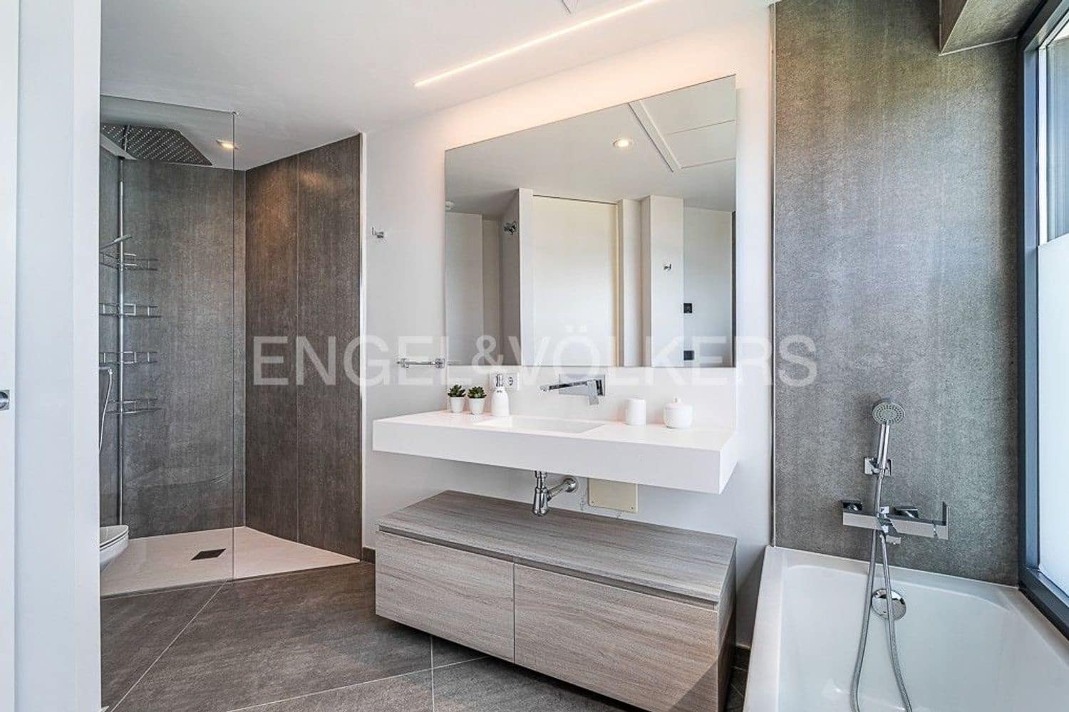 3 sovrum Hus till salu i Estepona med pool garage - 3 450 000 € (Ref: 9733479)