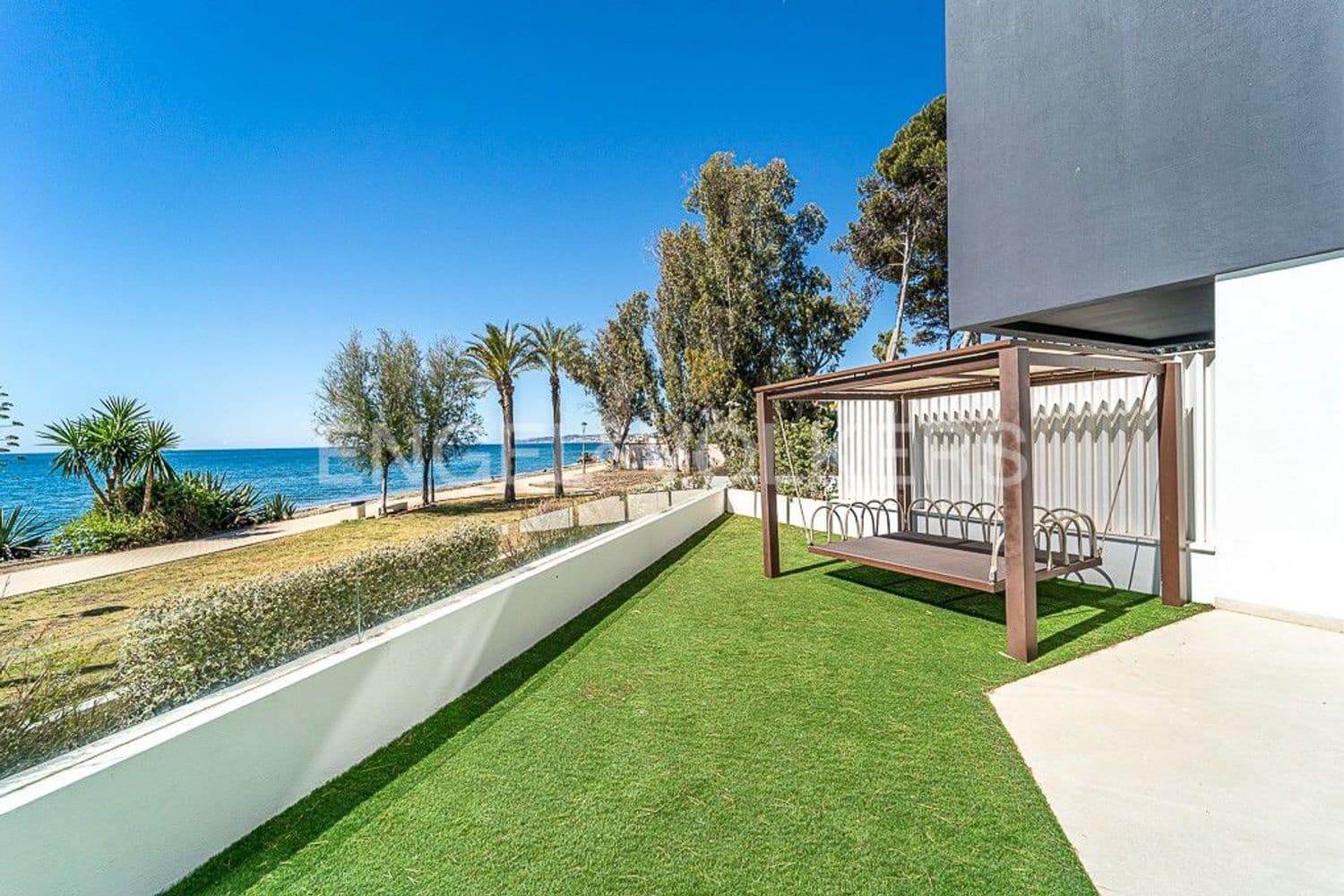 3 sovrum Hus till salu i Estepona med pool garage - 3 450 000 € (Ref: 9733479)