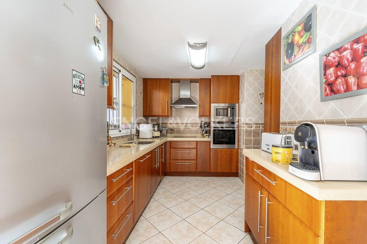 4 Zimmer Haus zu verkaufen in Estepona mit Garage - 695.000 € (Ref: 9733480)