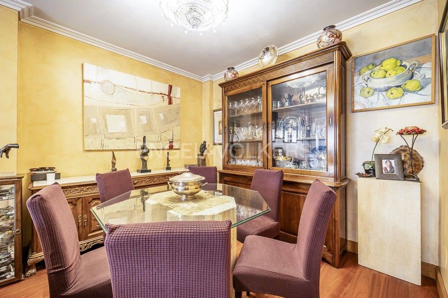 4 Zimmer Haus zu verkaufen in Estepona mit Garage - 695.000 € (Ref: 9733480)