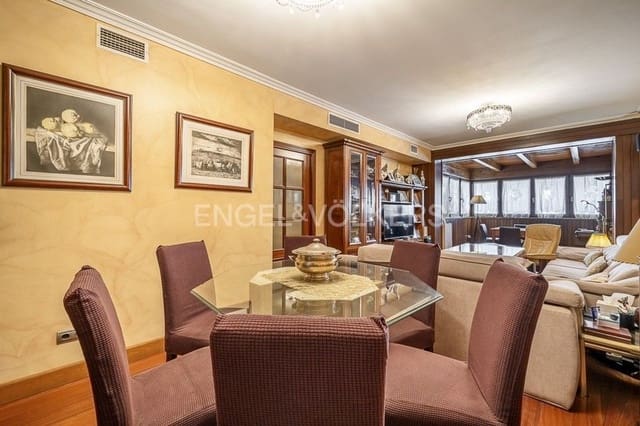 4 Zimmer Haus zu verkaufen in Zona Calvario, Estepona mit Garage - 695.000 € (Ref: 9733480)