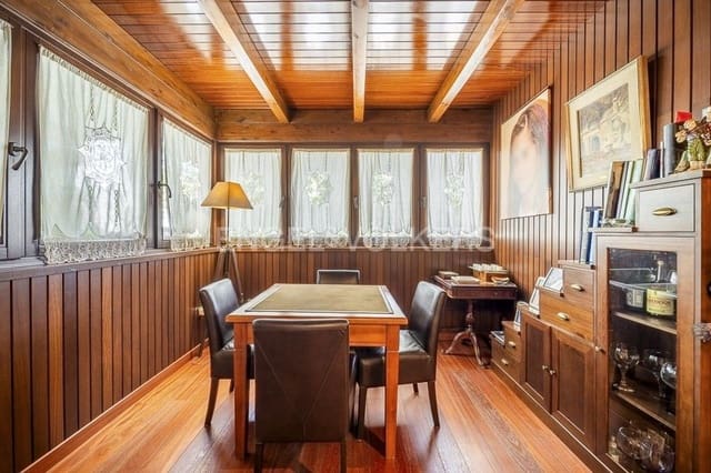 4 Zimmer Haus zu verkaufen in Zona Calvario, Estepona mit Garage - 695.000 € (Ref: 9733480)