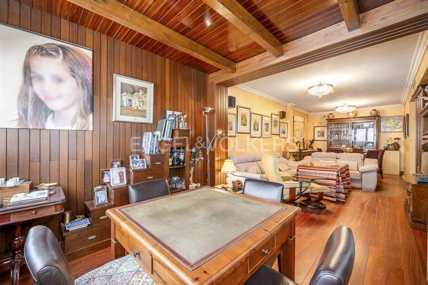 4 Zimmer Haus zu verkaufen in Estepona mit Garage - 695.000 € (Ref: 9733480)