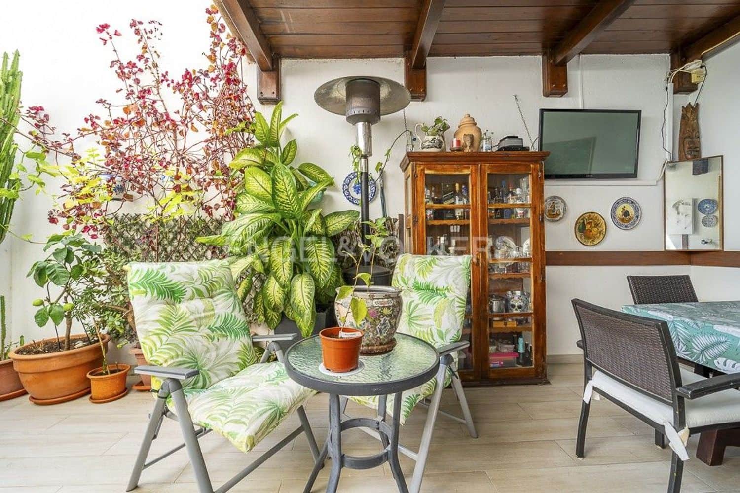 4 Zimmer Haus zu verkaufen in Estepona mit Garage - 695.000 € (Ref: 9733480)