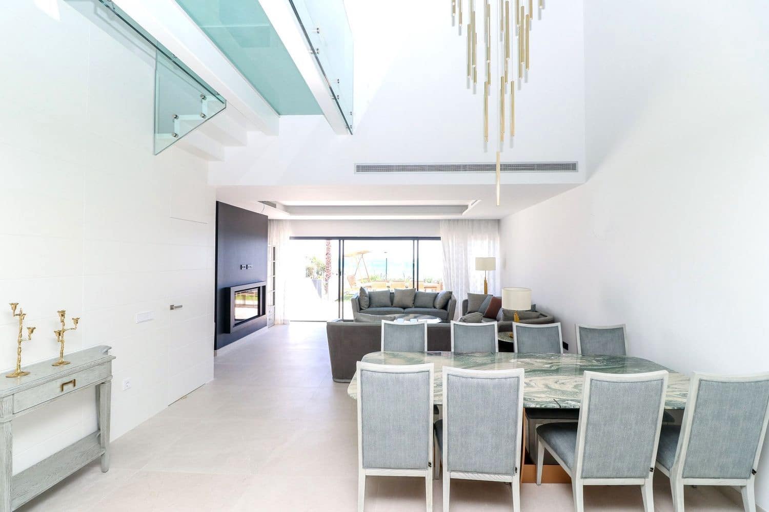 3 chambre Maison de Ville à vendre à Estepona avec piscine garage - 2 500 000 € (Ref: 9733482)