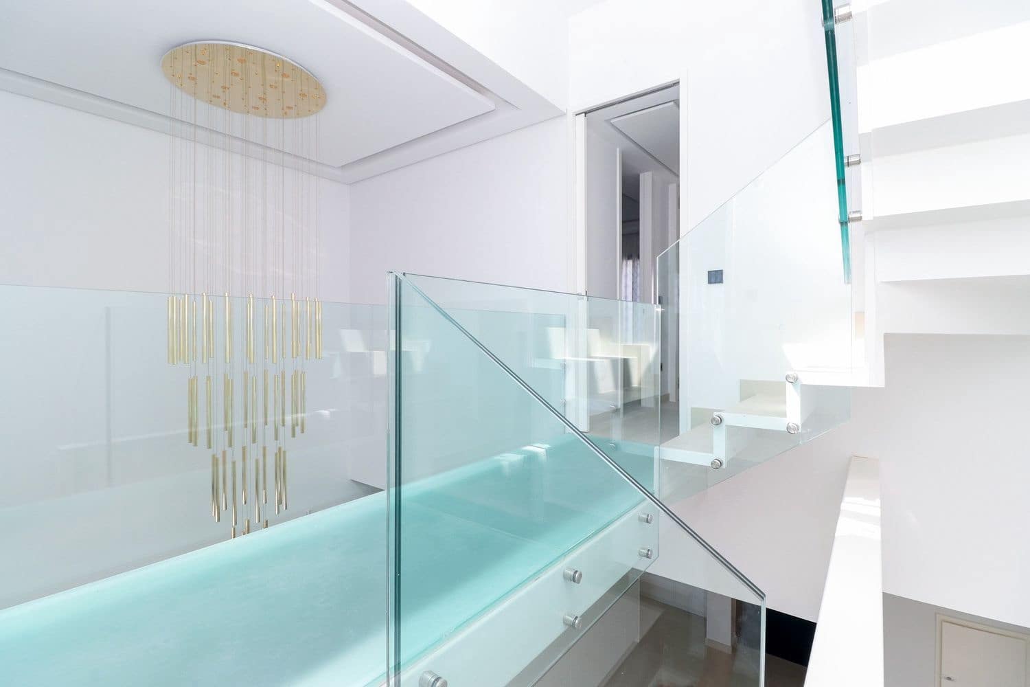 3 chambre Maison de Ville à vendre à Estepona avec piscine garage - 2 500 000 € (Ref: 9733482)