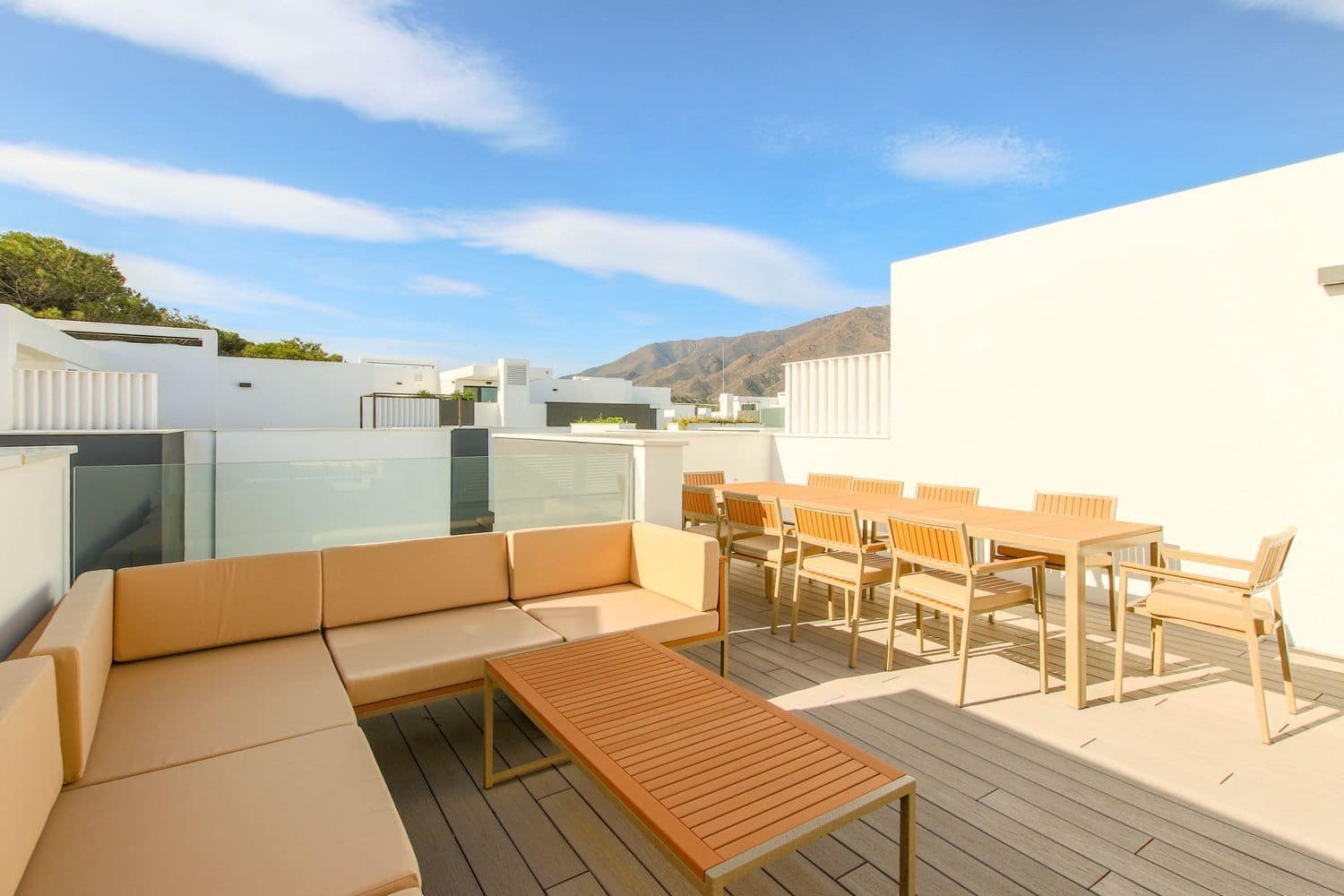 3 chambre Maison de Ville à vendre à Estepona avec piscine garage - 2 500 000 € (Ref: 9733482)