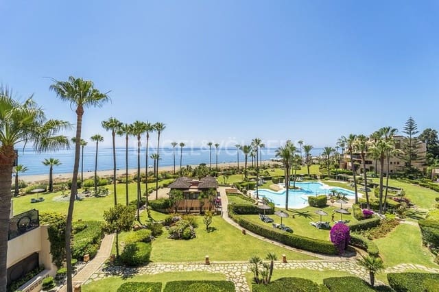 3 slaapkamer Appartement te koop in Costalita, Estepona met zwembad garage - € 2.795.000 (Ref: 9733483)