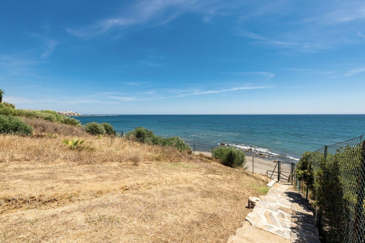 Grond te koop in Estepona - € 10.000.000 (Ref: 9733484)