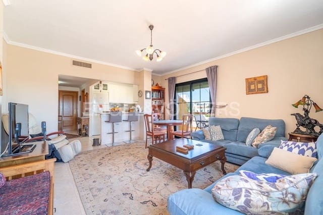 2 bedroom Apartment for sale in Cancelada, Estepona with garage - € 285,000 (Ref: 9733486)