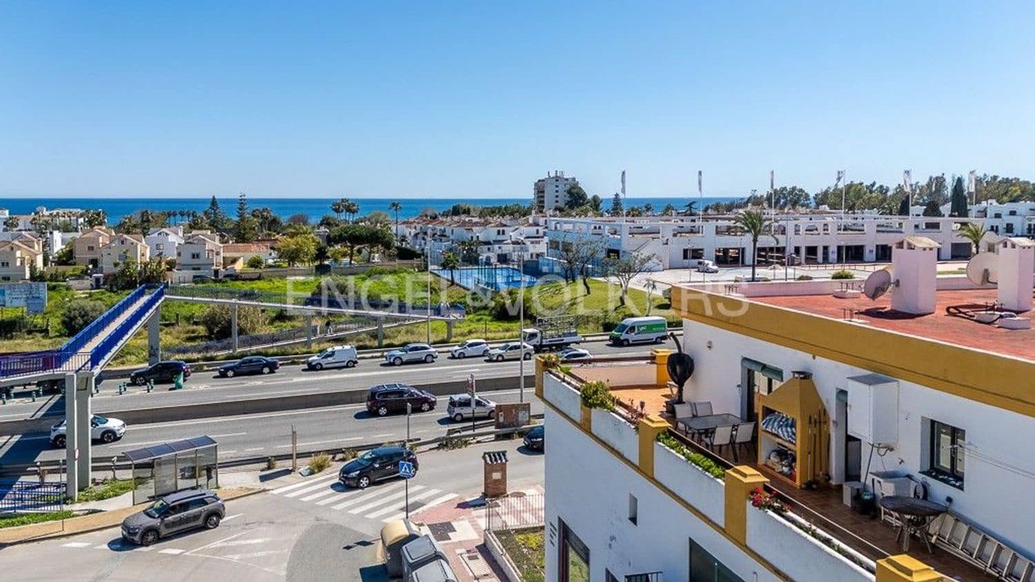 2 soveværelse Lejlighed til salg i New Golden Mile med garage - € 285.000 (Ref: 9733486)