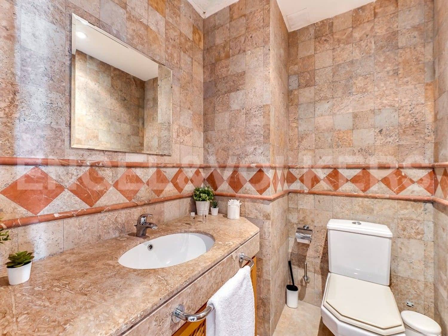 2 bedroom Apartment for sale in El Paraiso with pool garage - € 525,000 (Ref: 9733488)