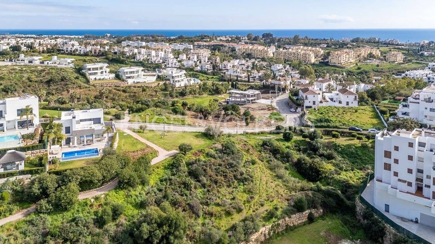 Landgrundstück zu verkaufen in Estepona - 350.000 € (Ref: 9733492)
