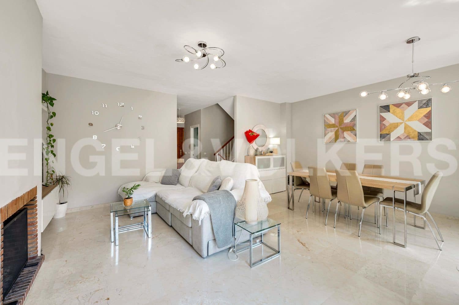 3 bedroom Townhouse for sale in New Golden Mile with pool garage - € 540,000 (Ref: 9733493)