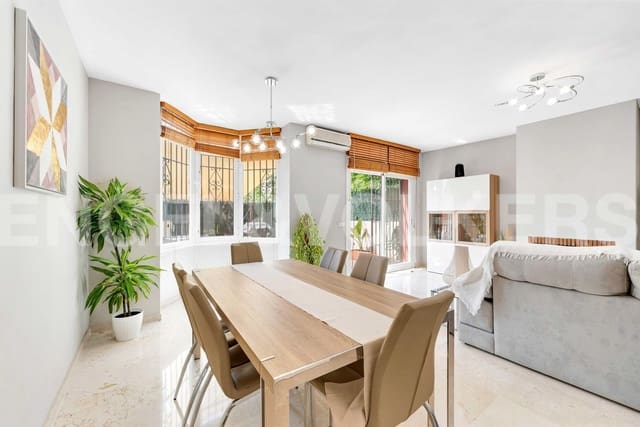 3 slaapkamer Huis te koop in La Concha - Resina Golf, Estepona met zwembad garage - € 540.000 (Ref: 9733493)