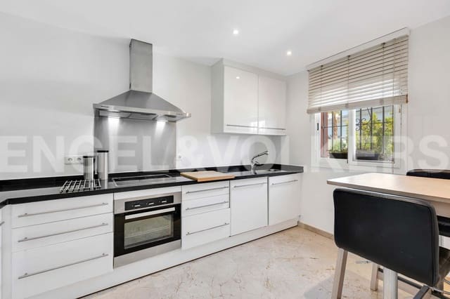 3 slaapkamer Huis te koop in La Concha - Resina Golf, Estepona met zwembad garage - € 540.000 (Ref: 9733493)